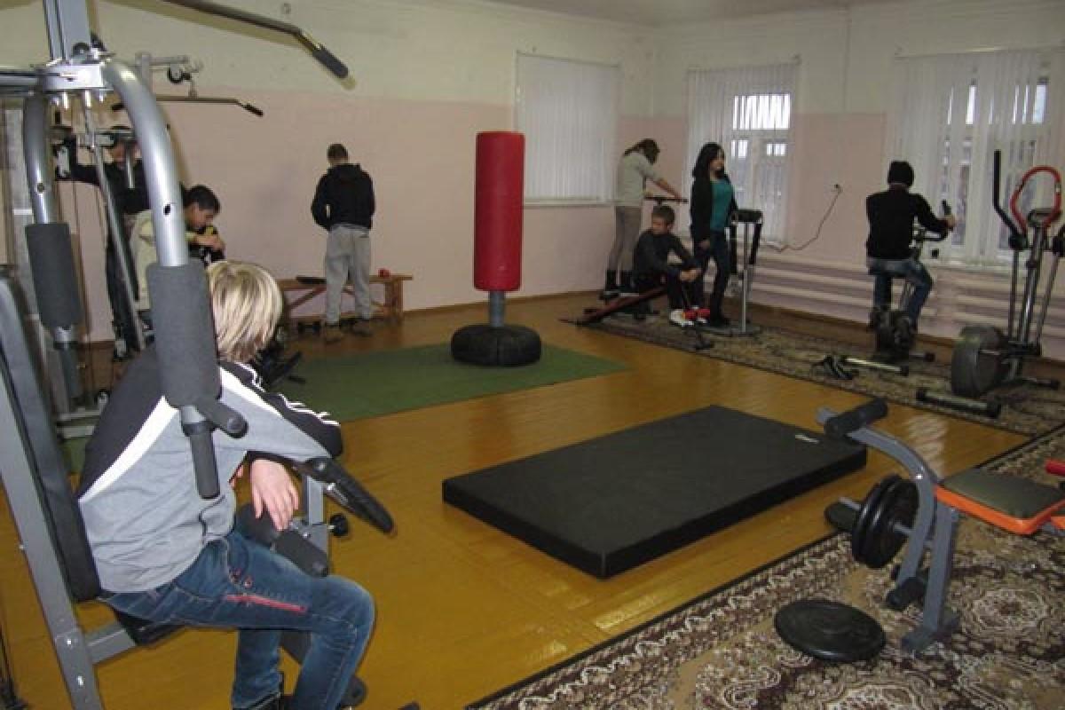 Эксперты рассказали, как правильно вести себя в тренажерном зале