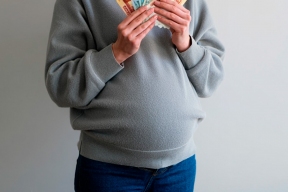 Пособие по беременности для псковских студенток вырастет до 100% прожиточного минимума