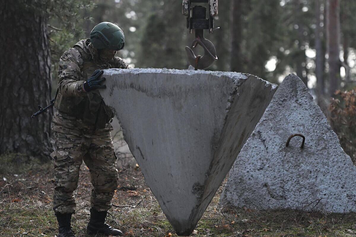 Дело на миллиарды: кто нажился на строительстве «зубов дракона» в Курской области?