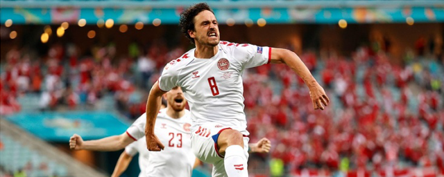 Сборная Дании обыграла чешскую команду и вышла в полуфинал Евро-2020