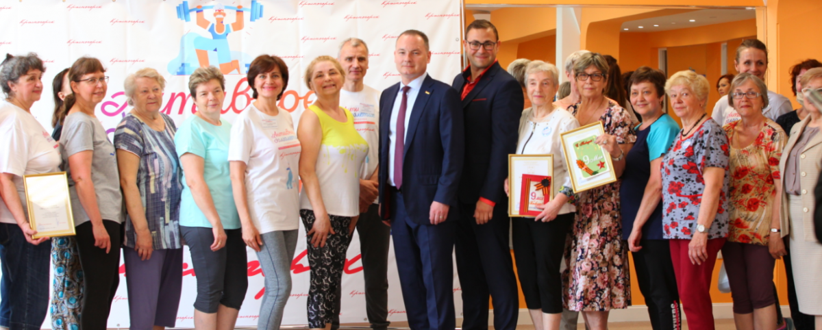 Глава Красногорска Алексей Спасский посетил клуб долголетия округа