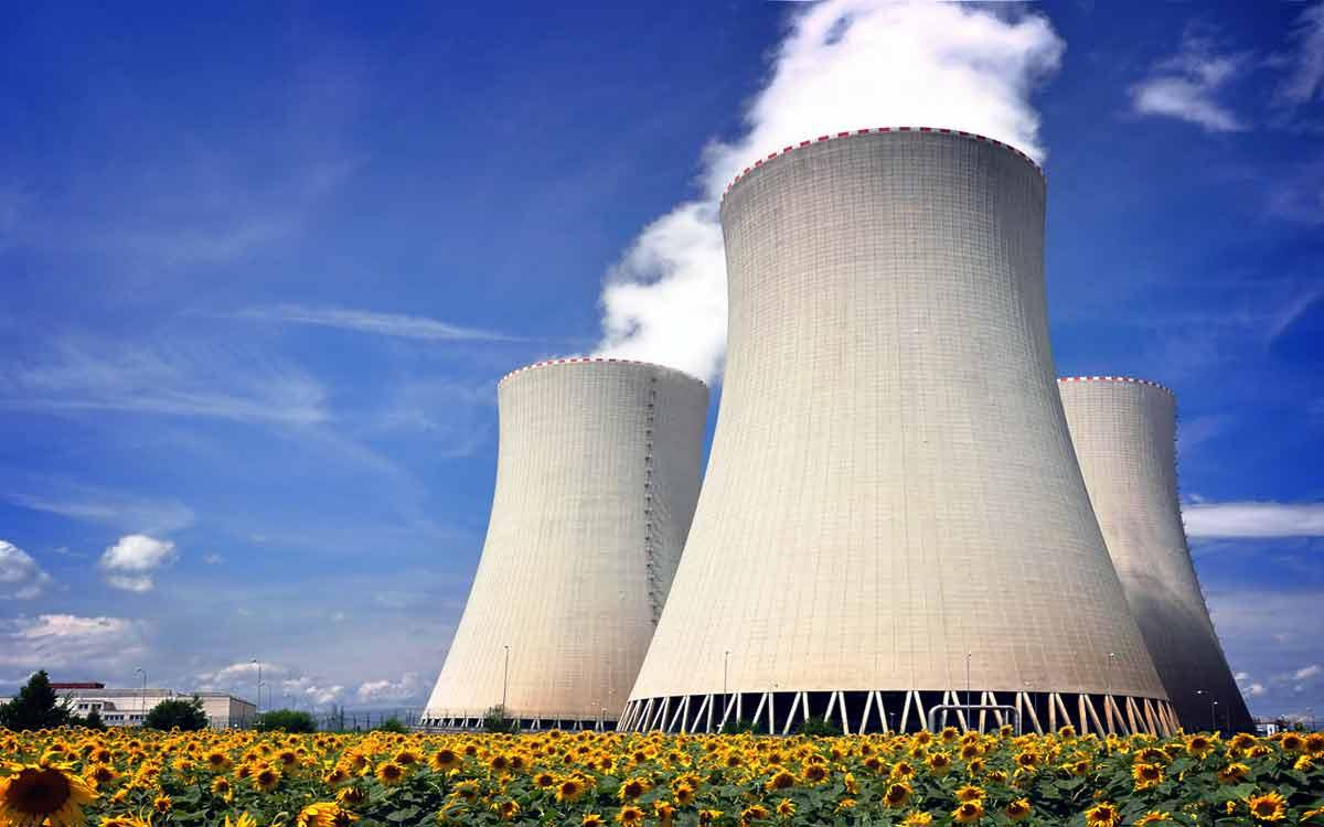 В Китае начала работать первая в мире атомная электростанция четвертого поколения