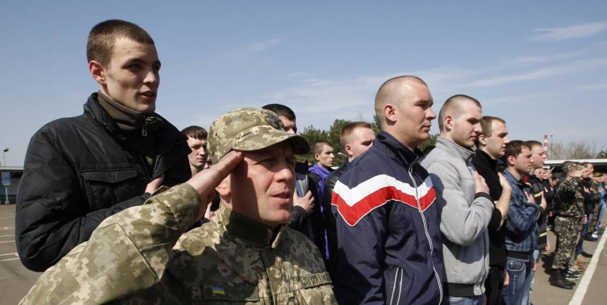 В Харьков направят военкомов и опергруппы с западной Украины