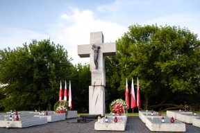 Минобороны Польши: Украине не видать членства в ЕС, пока не решится проблема Волынской резни