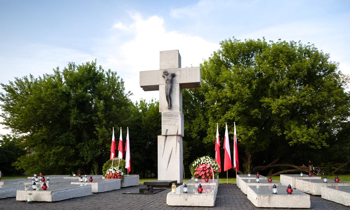 Минобороны Польши: Украине не видать членства в ЕС, пока не решится проблема Волынской резни