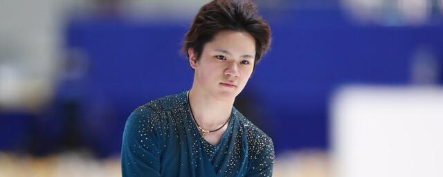 Японец Уно вышел в лидеры после короткой программы на домашнем Гран-при