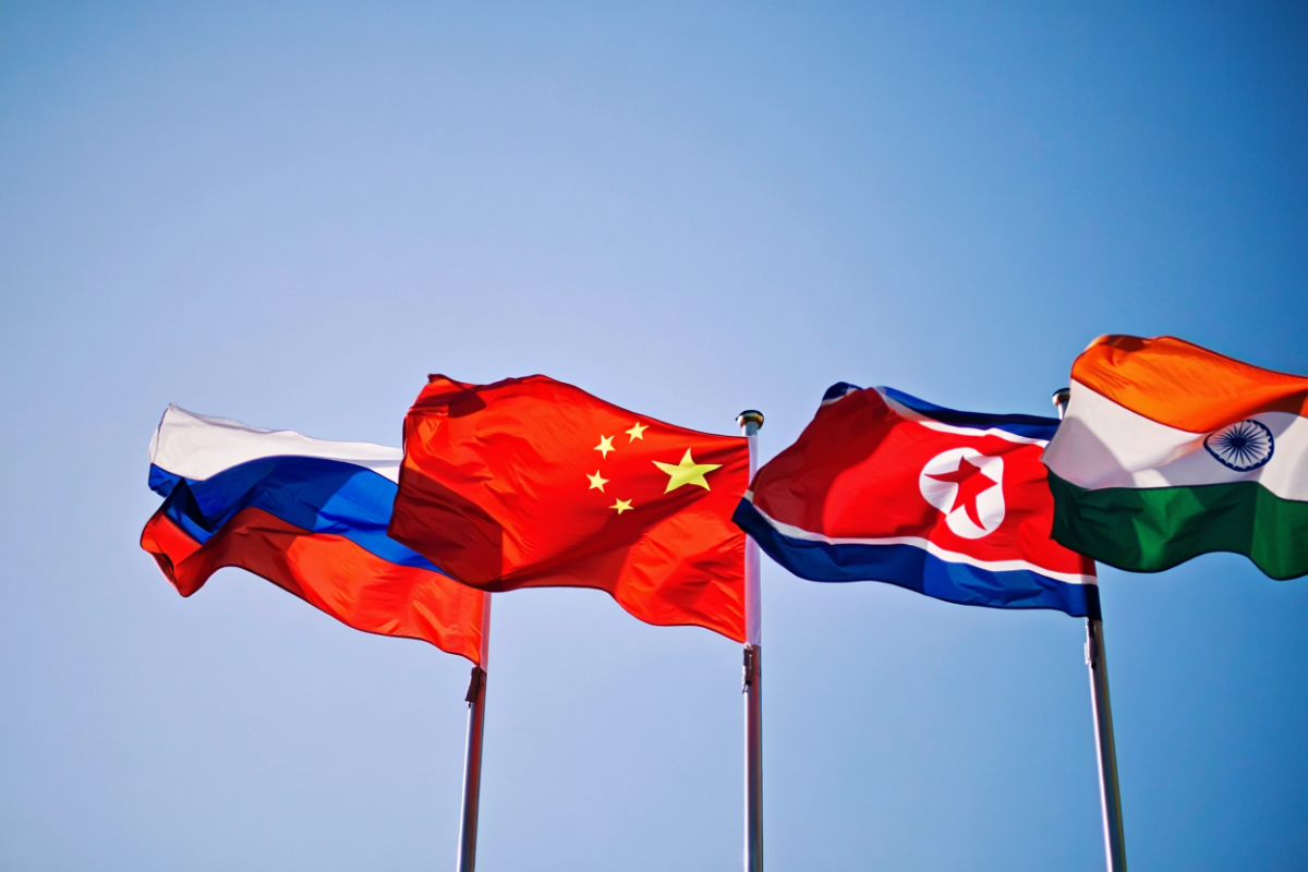 Саммит ШОС в Пекине обозначил реальное будущее на фоне западных тревог