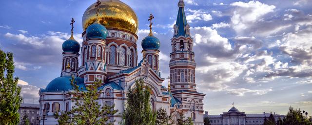 Омских верующих попросили не приходить в церкви в День Крещения Руси