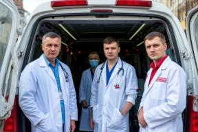 Пьяный дебошир против человека в белом халате: в Госдуме предлагают приравнять нападения на врачей к терактам