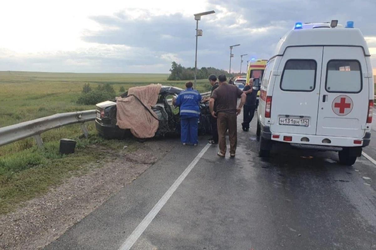 В Волгоградской области в ДТП погибли два ребенка