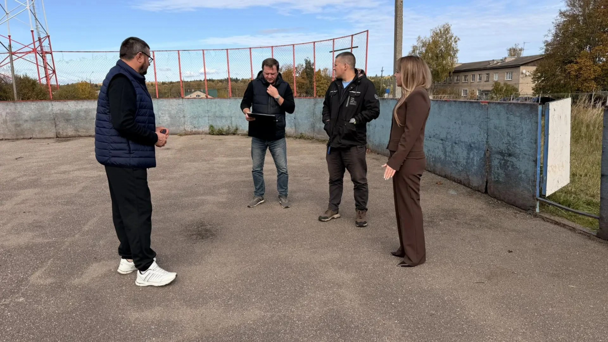 В деревне Орешки Рузского муниципального округа приступили к созданию многофункциональной спортивной площадки для жителей разных возрастов