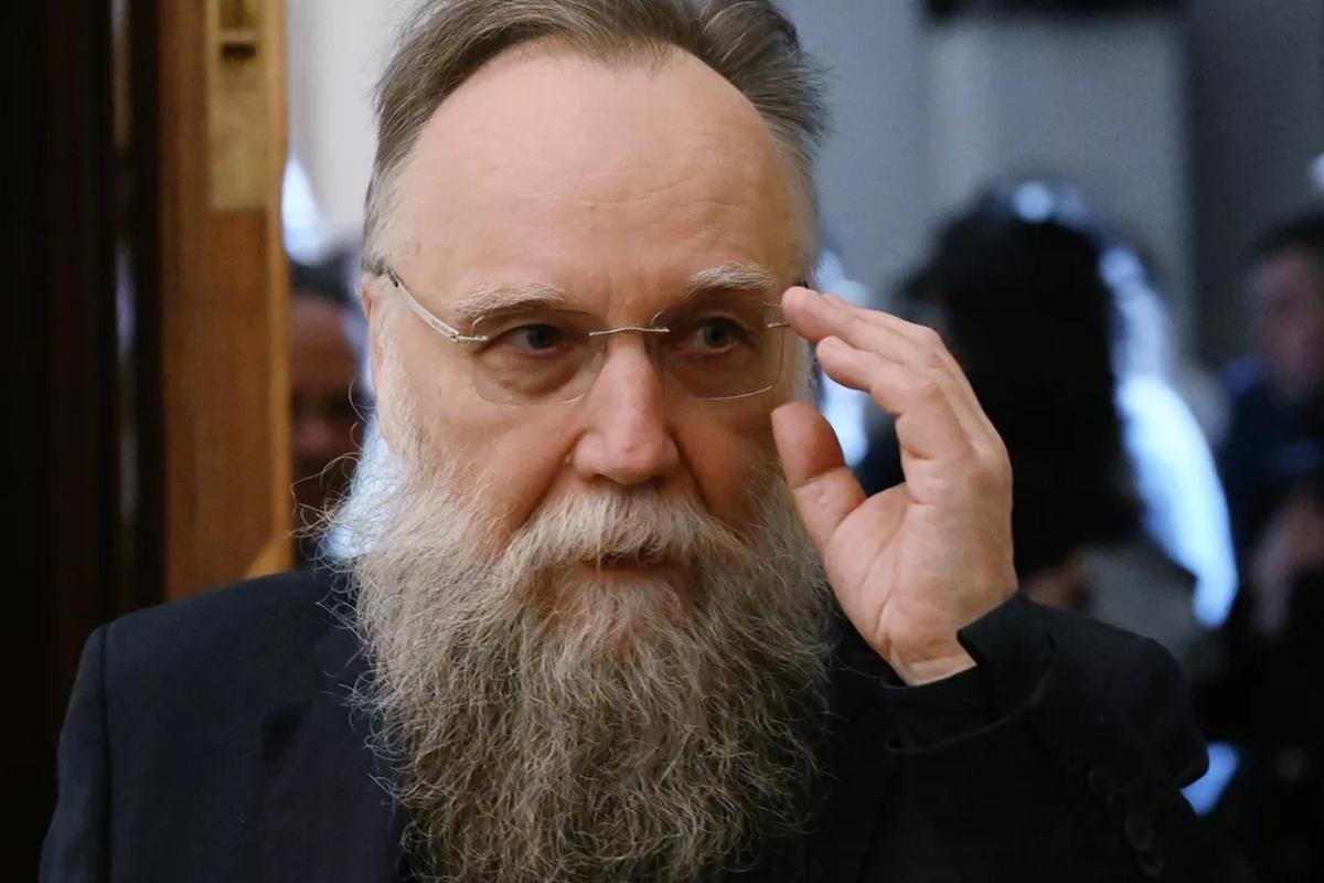 Дугин предрекает закат либерализма в Евросоюзе и возрождение традиционных ценностей в мире