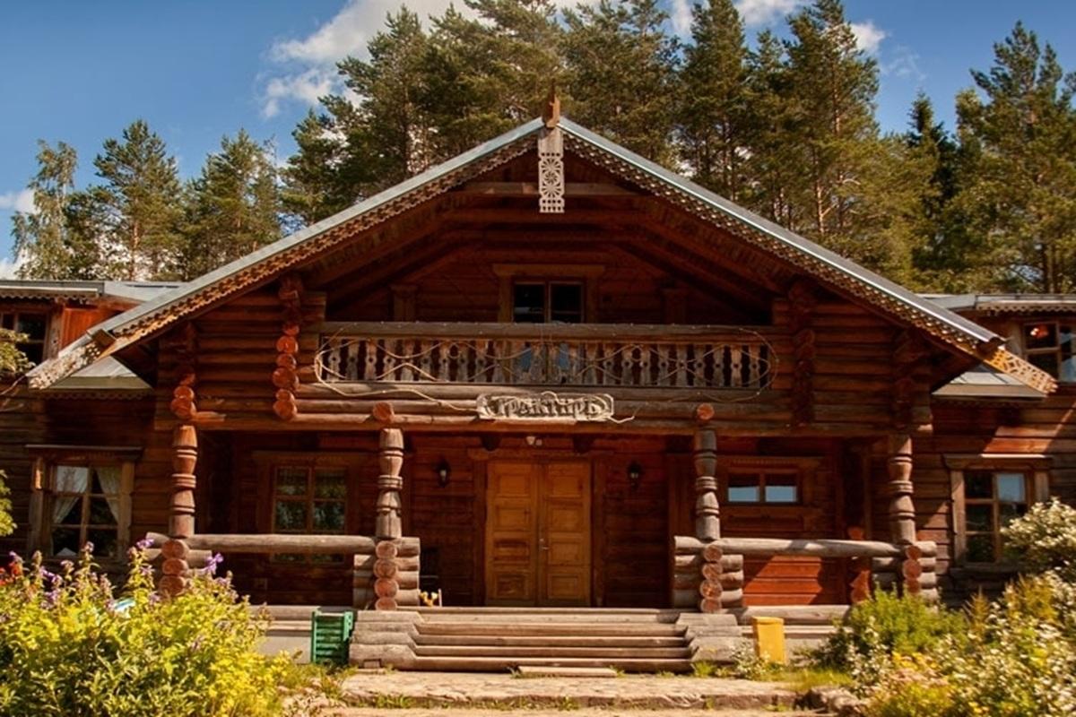 В Ленинградской области ищут барина для проживания в усадьбе XIX века