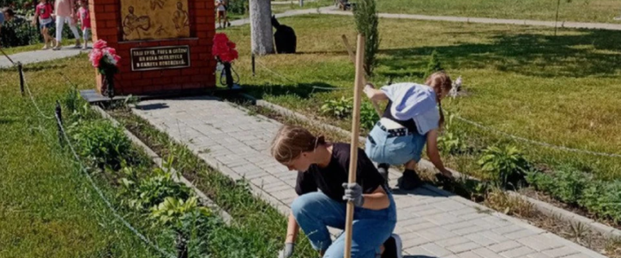 В Белгородской области в июне устроились на работу порядка 10 тысяч подростков