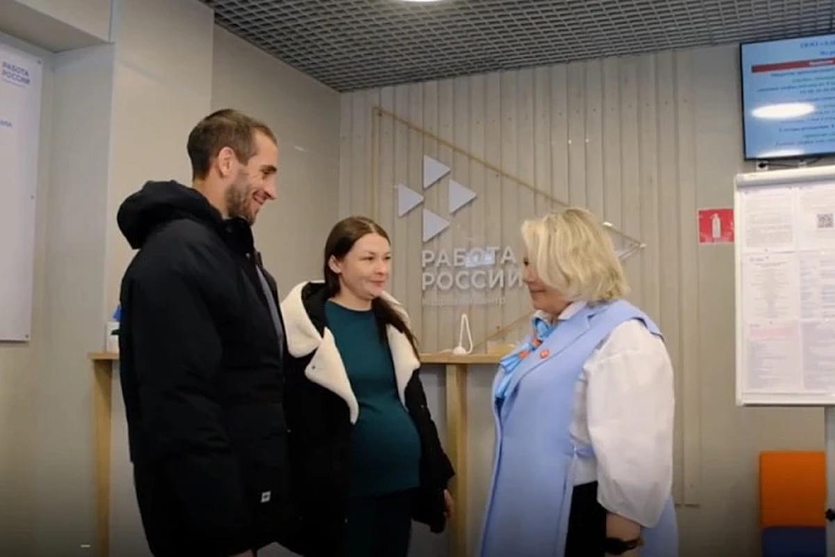 Новый старт Александра Акимова: от фронта к семейному благополучию