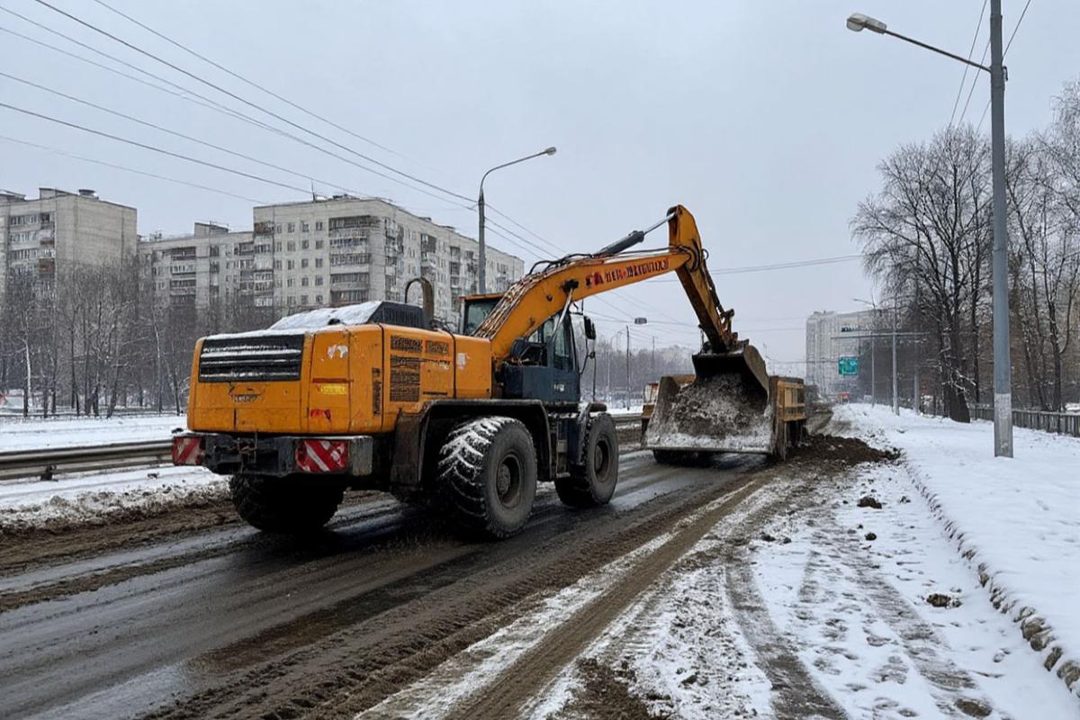 Магадану выделили 18 млн рублей на уборку дворов после циклона
