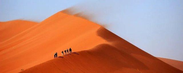 Ученые из Кембриджа разработали методику остановки движения песчаных дюн