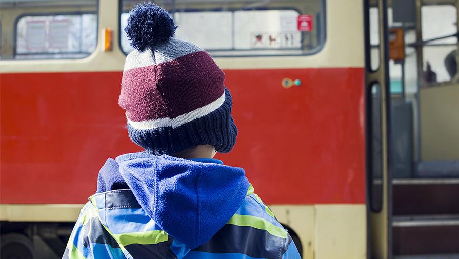 Новосибирский Минтранс напомнил кондукторам о запрете высаживать детей из транспорта в морозы
