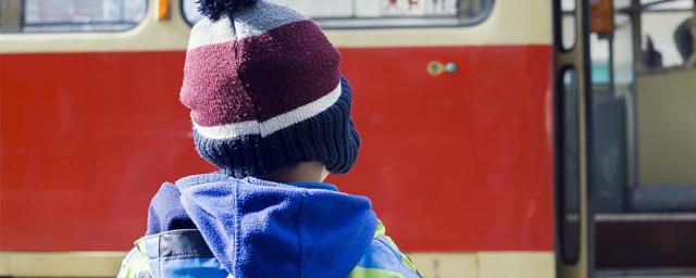 Новосибирский Минтранс напомнил кондукторам о запрете высаживать детей из транспорта в морозы