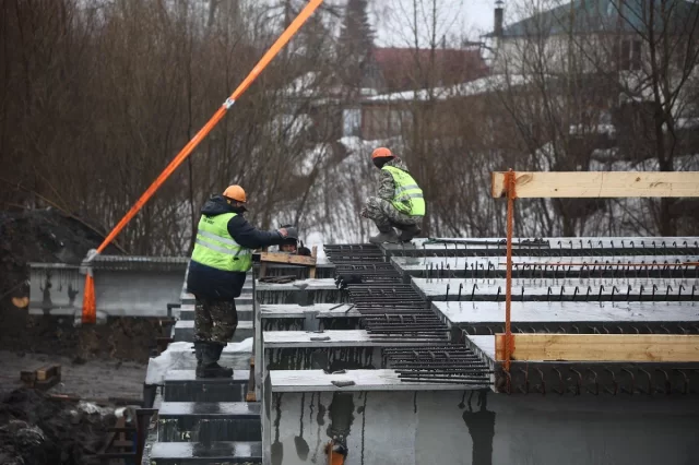 Безопасность превыше всего: строительство моста в Серпухове возобновится после получения разрешений