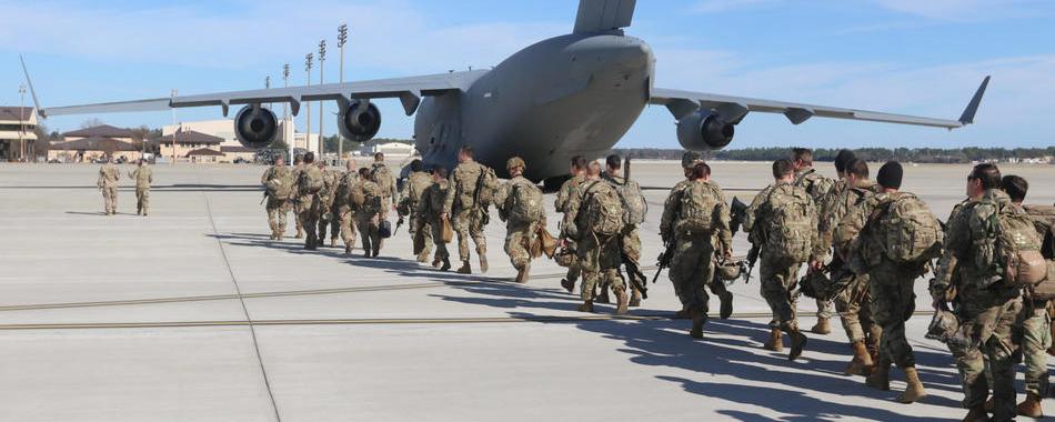 Экс-глава ЦРУ рассказал о возможных последствиях вывода войск США из Афганистана