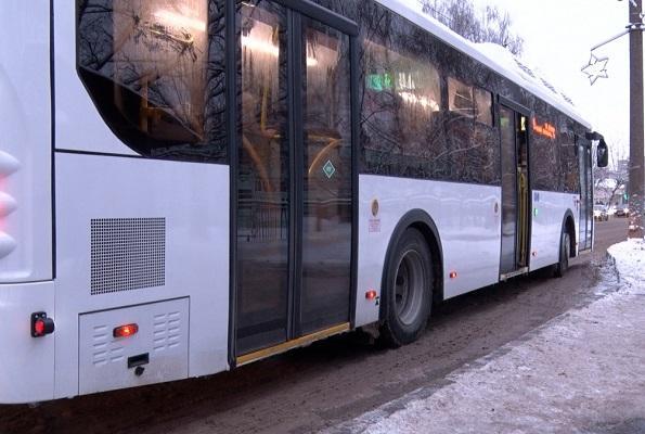 В Кирове новые ЛиАЗы КПАТа вышли на маршруты №16 и №146