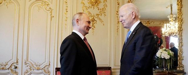 Помощник президента Ушаков: Переговоры Путина и Байдена могут состояться в ближайшие дни