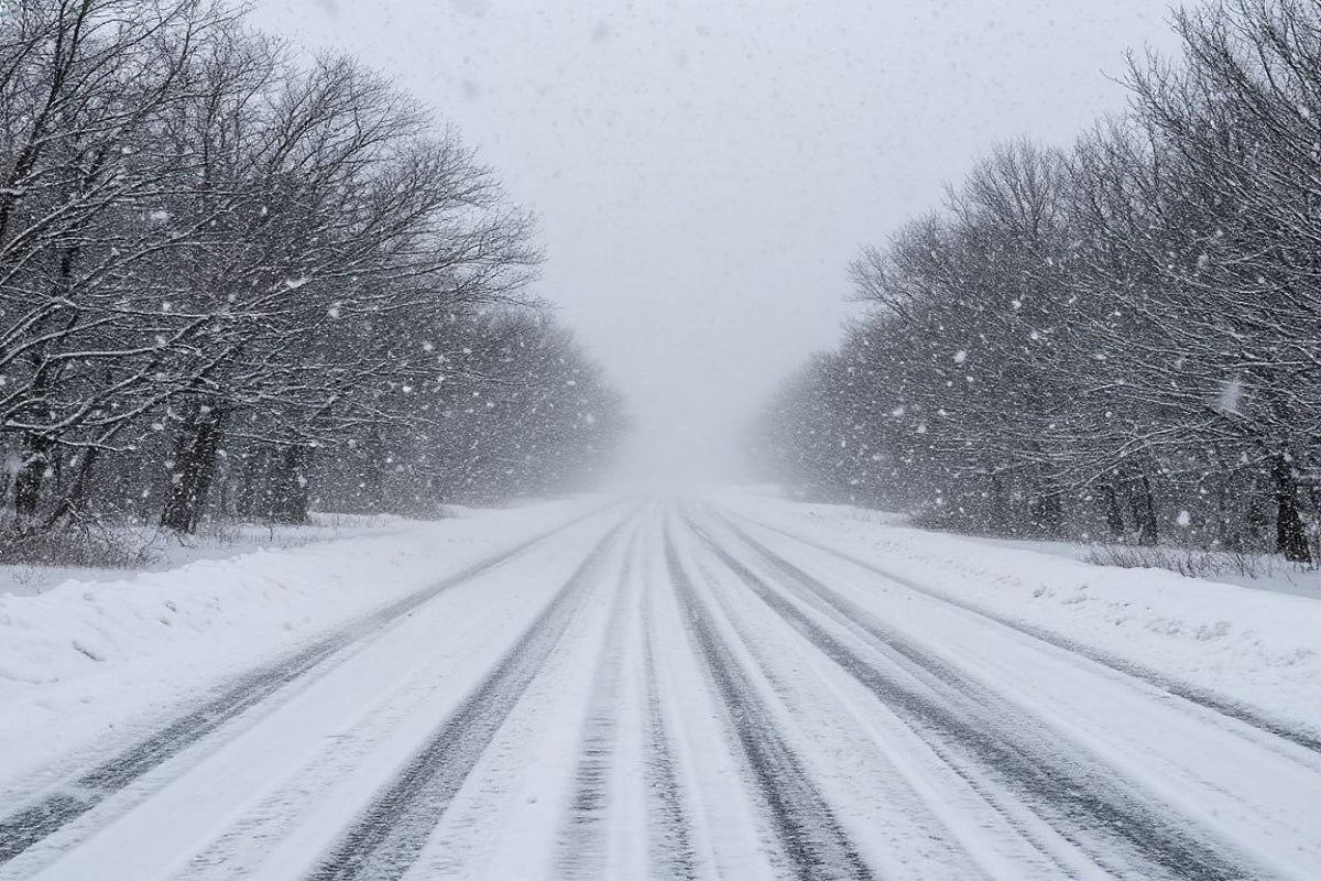 После закрытия зимника жителей самарского села Рождествено будут перевозить суда на воздушной подушке