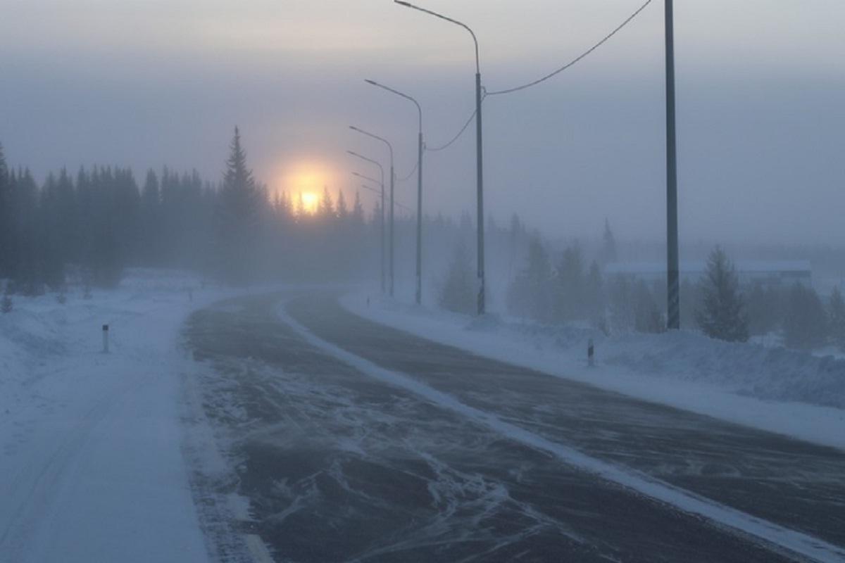 Из-за непогоды в Якутии ограничили движение по трассе «Лена»