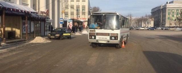 В Иркутске водитель автобуса сбил пожилую женщину на «зебре»