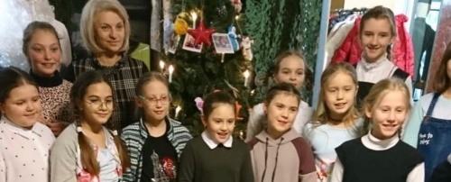 Ученики красногорской хоровой школы приняли участие в новогоднем квесте