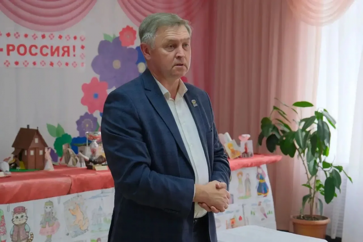 Спикер Заксобрания Роман Береснев: В Верхошижемском районе до конца года откроют шесть новых ФАПов, планируется капремонт районной больницы