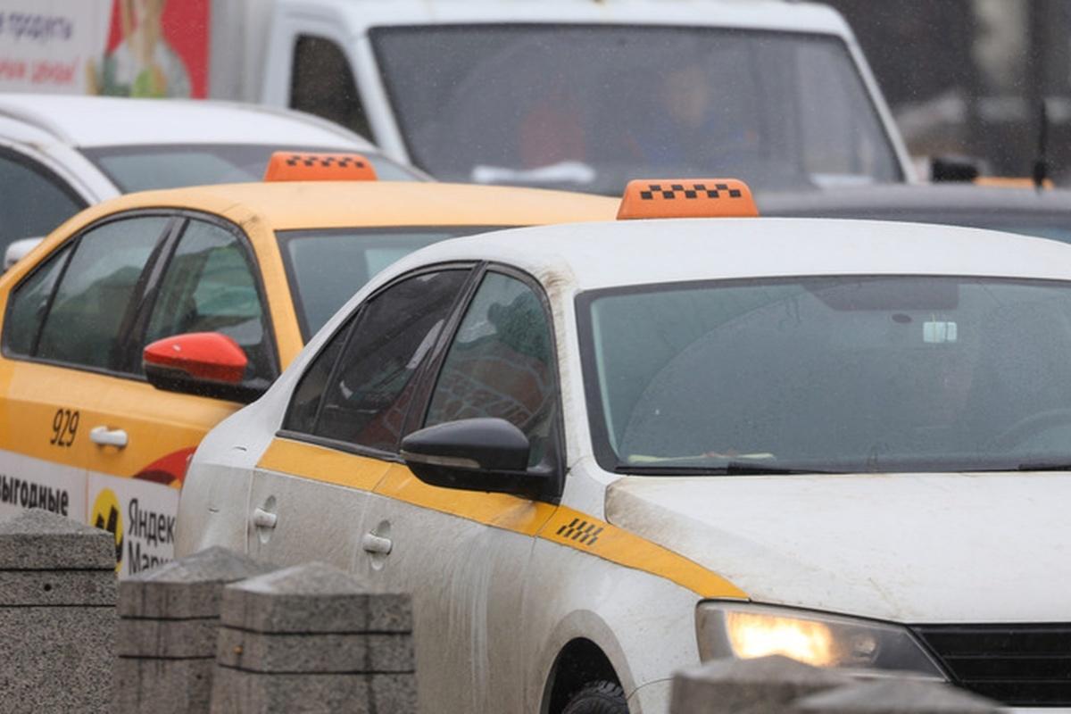 В 2026 году Ростовской области грозит наплыв нелегальных такси