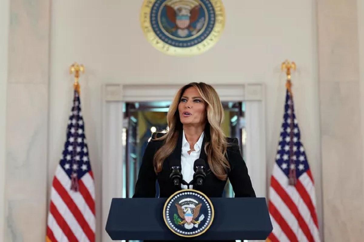 В сети набирают популярность ролики, где иностранцы пытаются повторить «славянский взгляд»