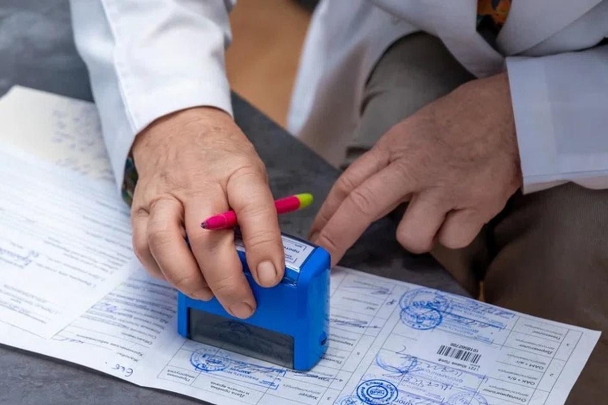 С 2026 года больничные станут больше и доступнее для самозанятых