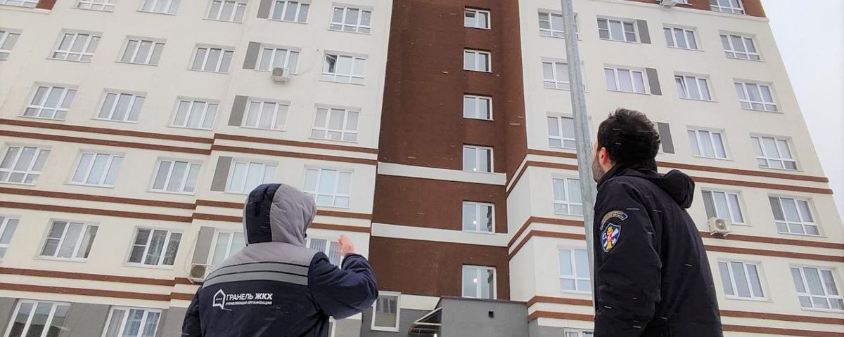 ГЖИ проконтролировала ремонт фасадов и лестниц в домах Красногорска