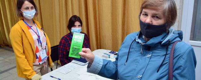 Пенсионерка из Калачинска выиграла последнюю машину в рамках голосования