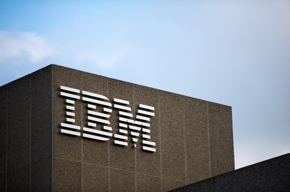 Американская компания IBM заявила о прекращении работы в России