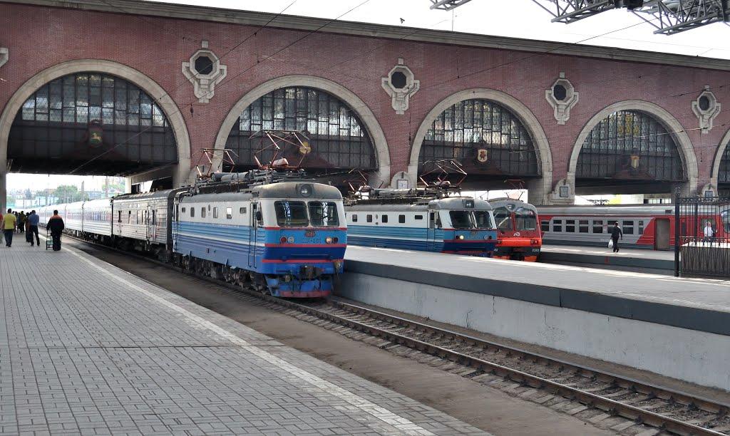 В Москве из-за подозрительного предмета эвакуировали Казанский вокзал