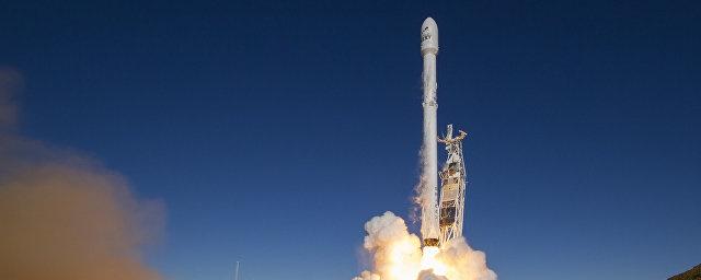 В США двигатель ракеты-носителя Falcon 9 взорвался во время испытаний