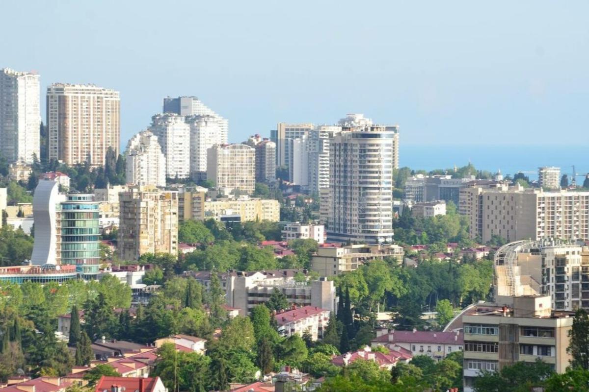 Эксперт рассказал, что сдерживает турпоток в Сочи