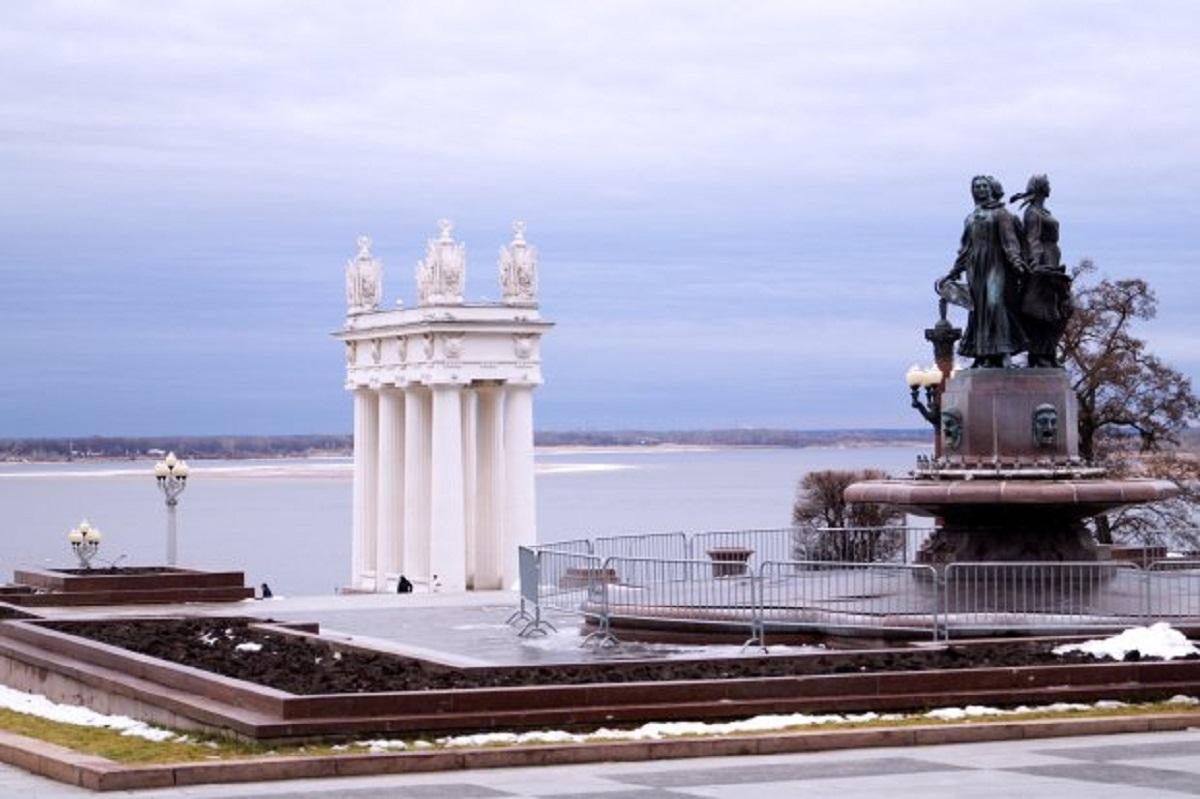 Бочаров: Средства ПВО отразили атаку БПЛА на Волгоградскую область