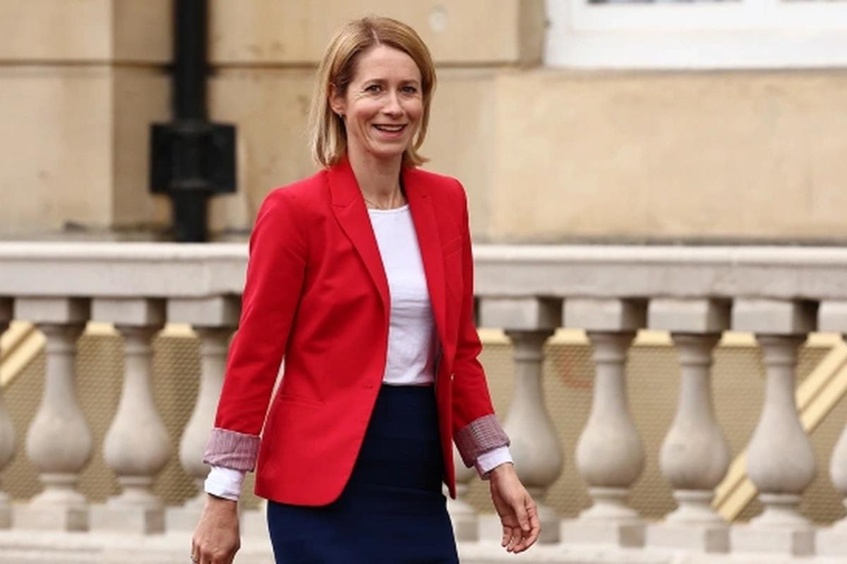 EU lifts all sanctions on Syria