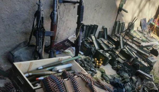 Талибы захватили в Панджшере 10 тонн боеприпасов и несчетное число стрелкового оружия