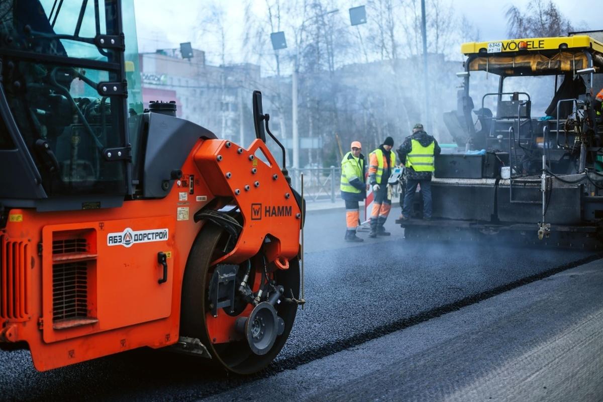 Прокуратура Петербурга потребовала заделать ямы на дорогах Центрального района