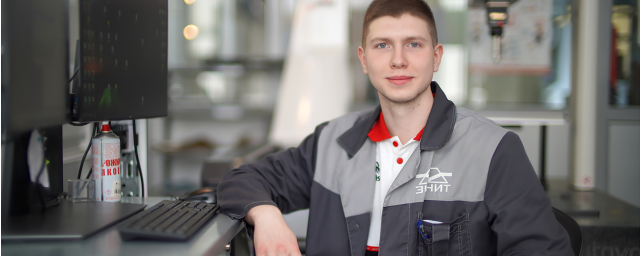 Специалист КМЗ Павел Тертычный представит Москву в финале WorldSkills Russia