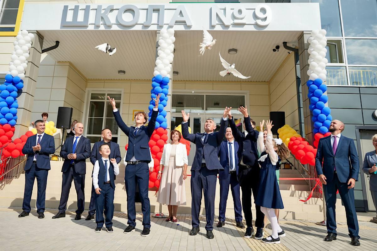 Чувашия ознаменовала начало нового учебного года открытием сразу трех школ