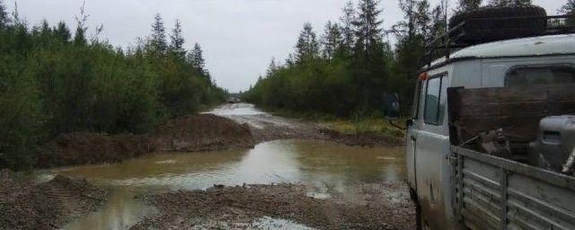 В Оймяконском районе размыты дороги из-за ливней