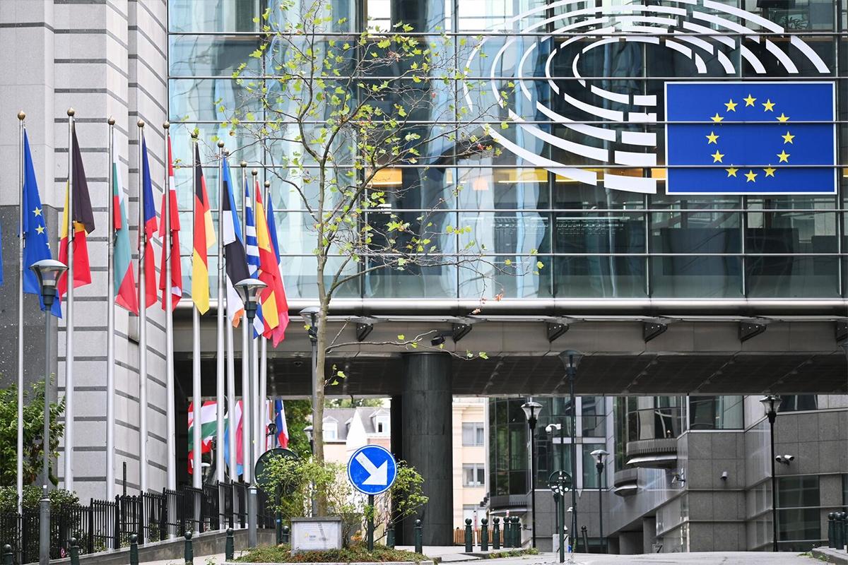 Еврокомиссия оштрафовала 15 крупных автопроизводителей