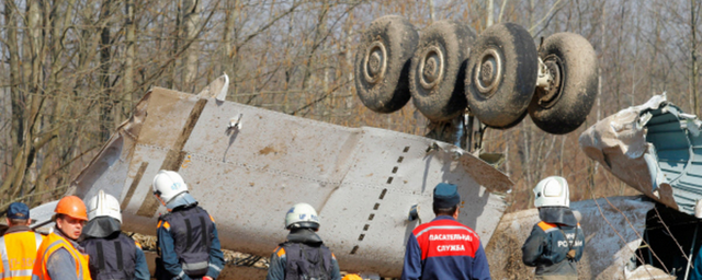 Опубликован разговор пилотов самолета Качиньского с авиадиспетчерами